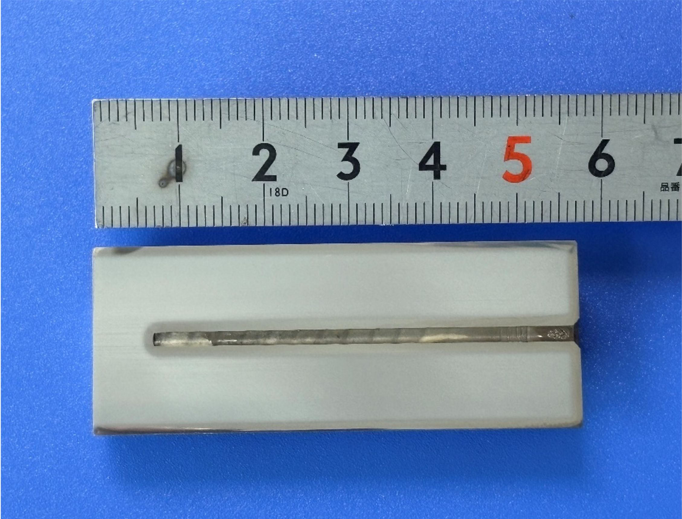 細穴への浸炭処理