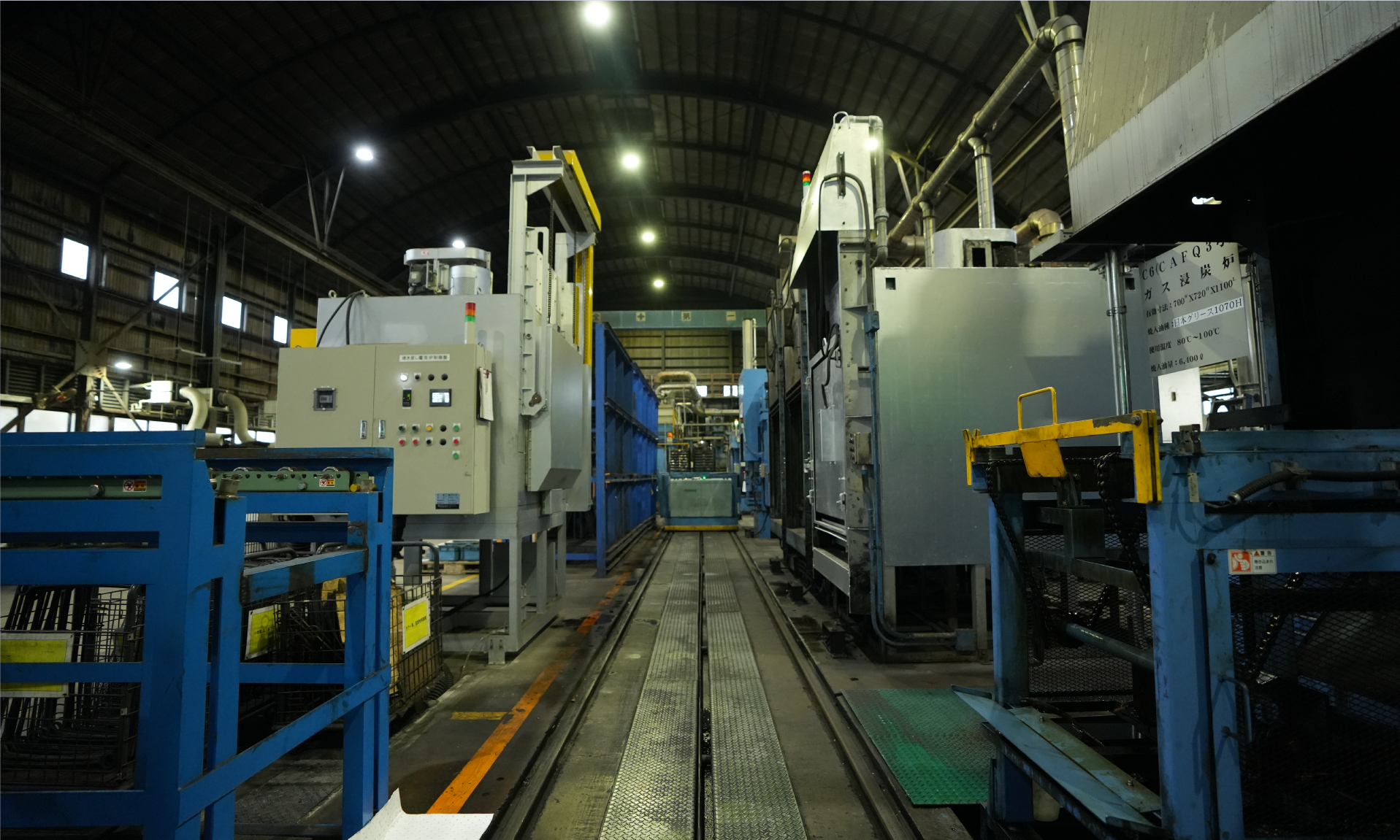 ガス浸炭処理炉 外観2